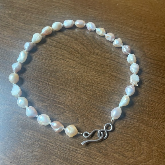 Natural baroque pearl choker necklace on silk cord with sterling silver hardware - Picture 3 of 4